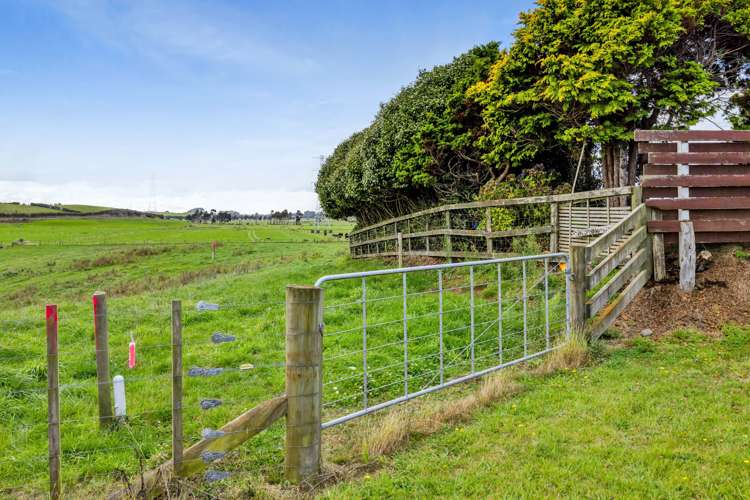 617 Rawhitiroa Road Eltham_35