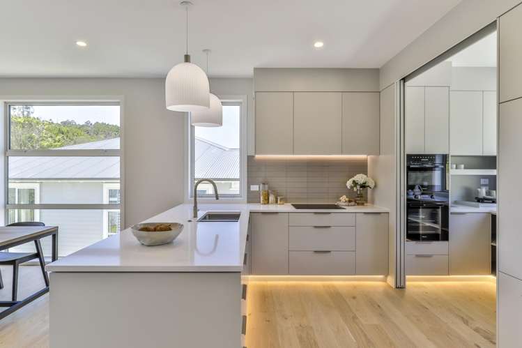 202 Landmark Terrace Orewa_8