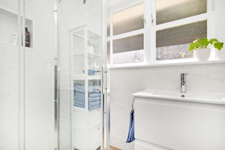 67 Petrie Street Wainuiomata_12