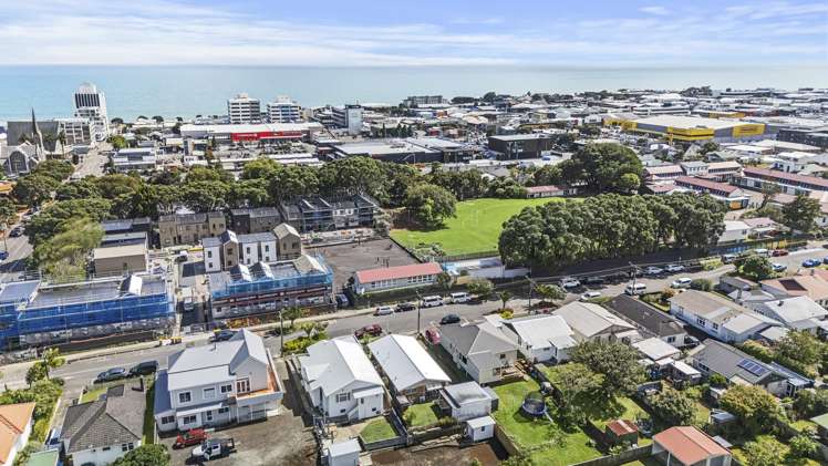 28B Pendarves Street New Plymouth_19