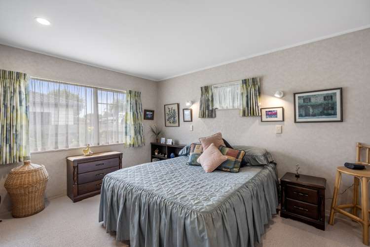 8b Longwood Lane Otumoetai_10