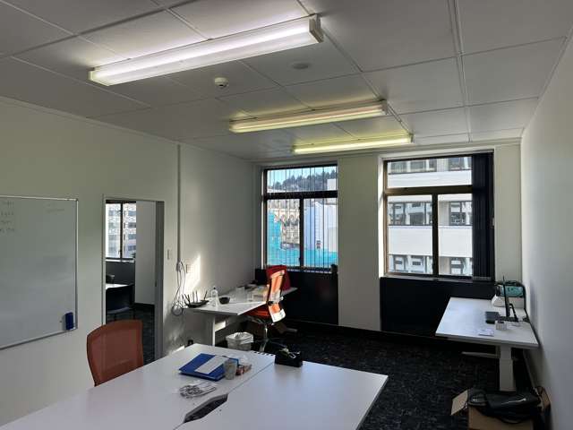 2/10 George Street City Centre Dunedin_1