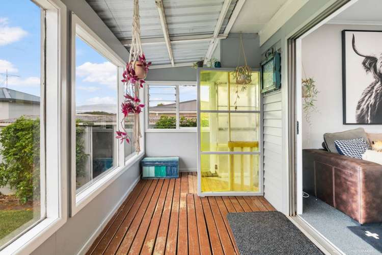 25 Lawrie Avenue Pukekohe_12