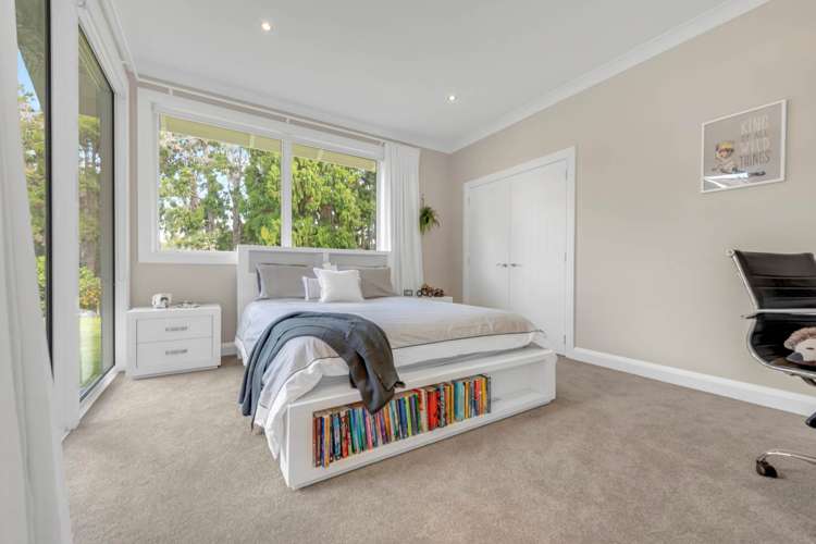 19 Ambrose Lane Whitford_36