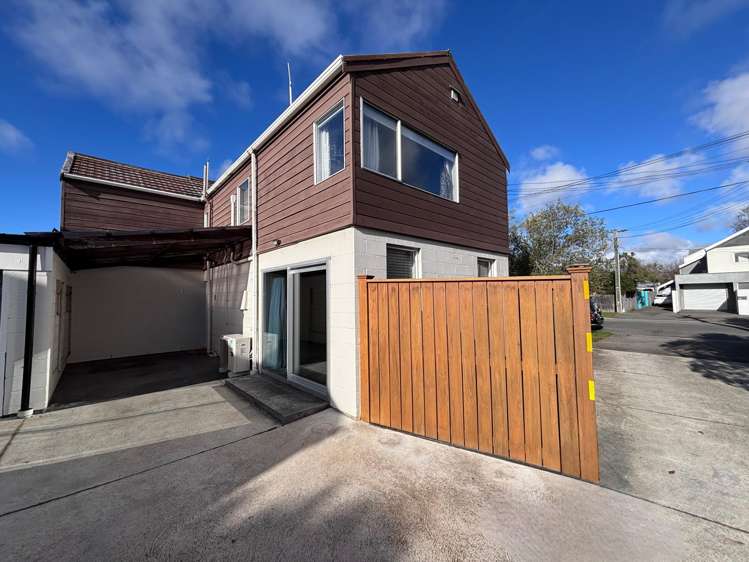 1/37 Avalon Street_0