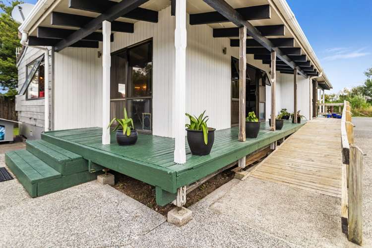 1 Panui Road Koutu_11