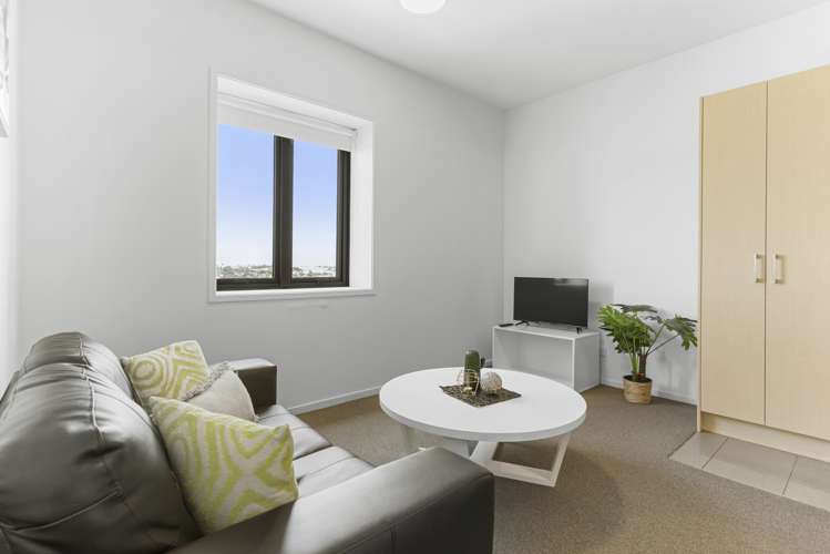 608/17 Putney Way Manukau_2