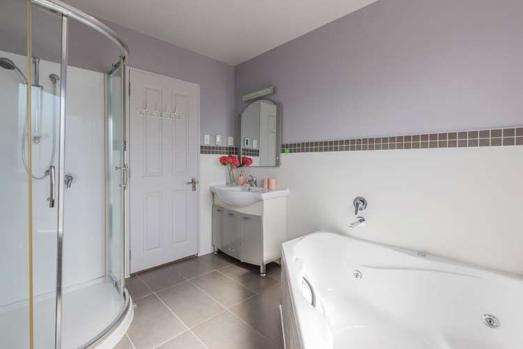 12 Catlins Place Fairview Heights_16