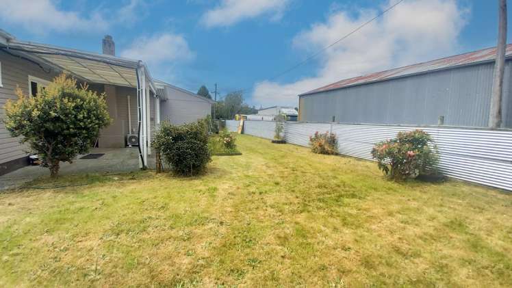 85 Half Mile Road Tuatapere_9