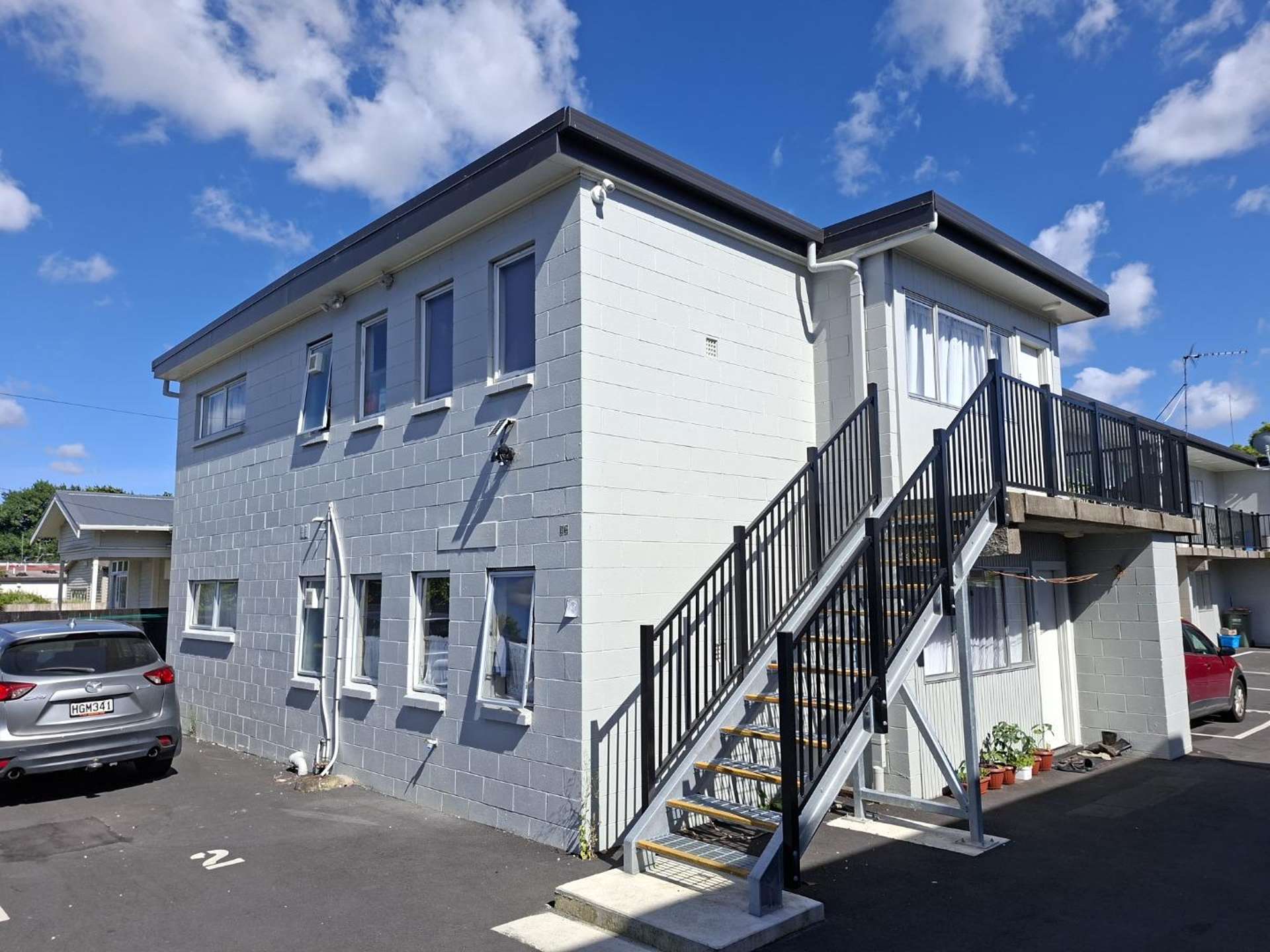 6/11 Coates Street 1074_0