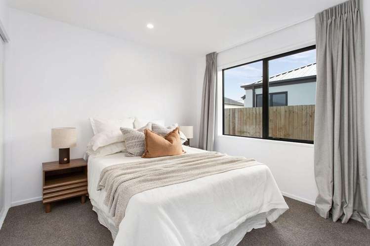 35 Bill Hammond Drive Belfast_13