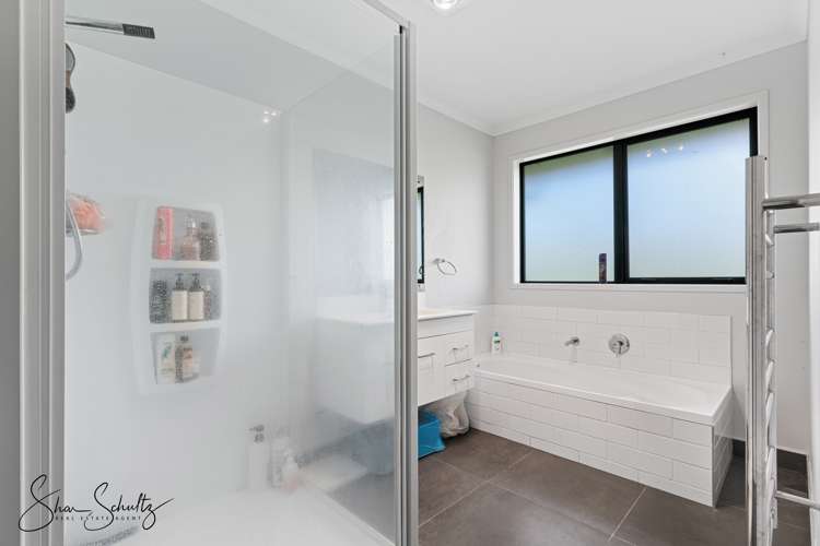 23 Calla Street Maungaturoto_14