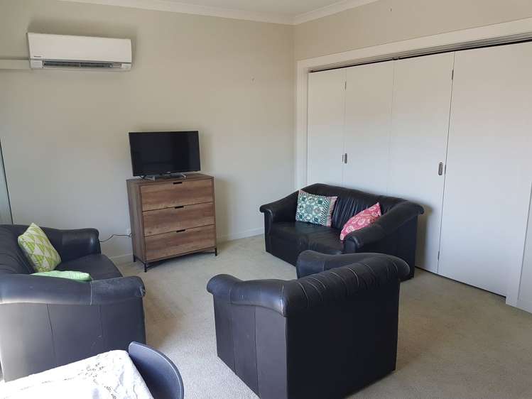 2f/3 Shakespeare Road Napier South_7