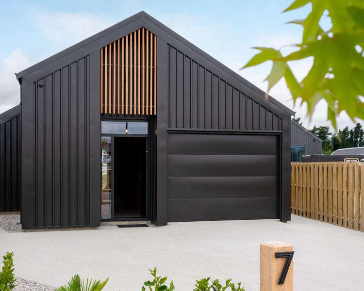 7 Cairnmuir Street Wanaka_24