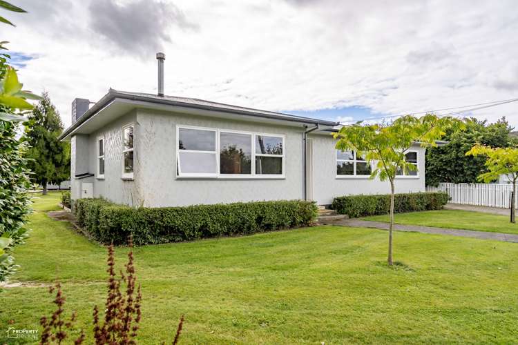 4 Massey Street Greytown_13