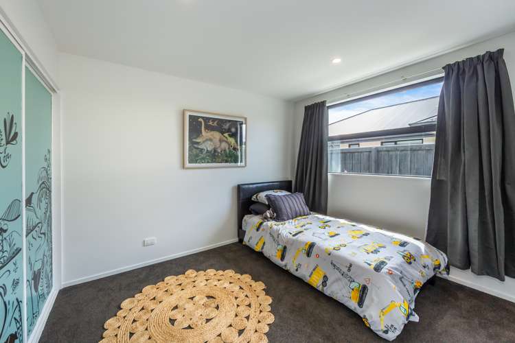 96 Oaks Drive Lincoln_23