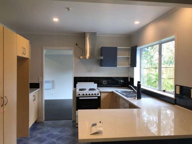 47 Burswood Drive Pakuranga Heights_3