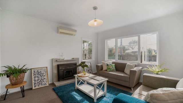 8 Bulwer Road Te Hapara_1