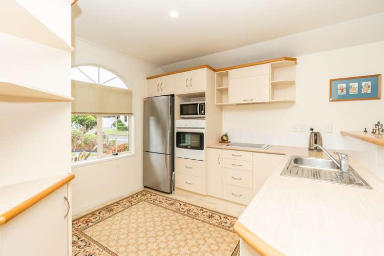 24/16 Rototuna Road Flagstaff_12