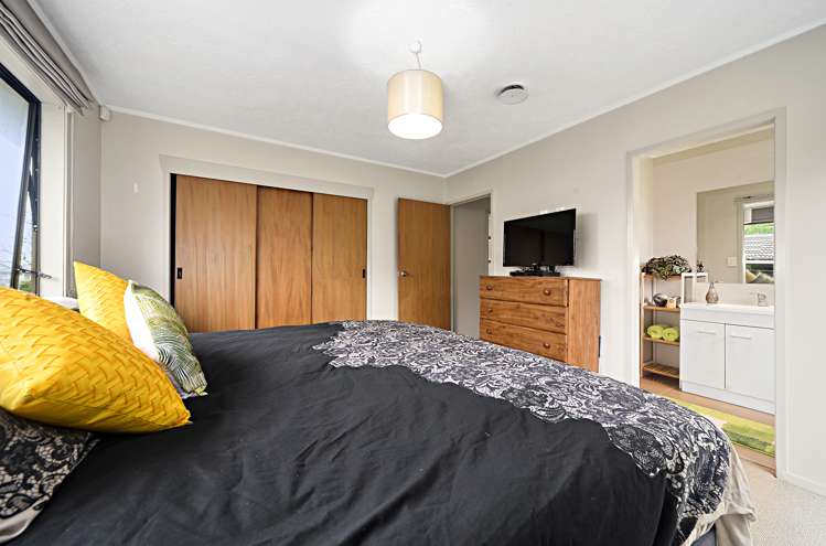 3 Crestlands Place Papakura_7