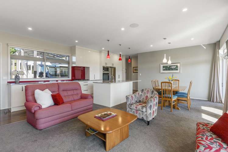 35 Polo Lane Whitford_31