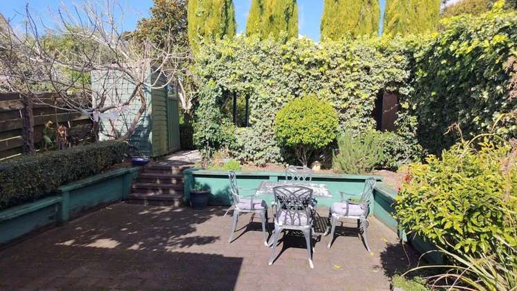 2/22 Alton Avenue Hillcrest_22