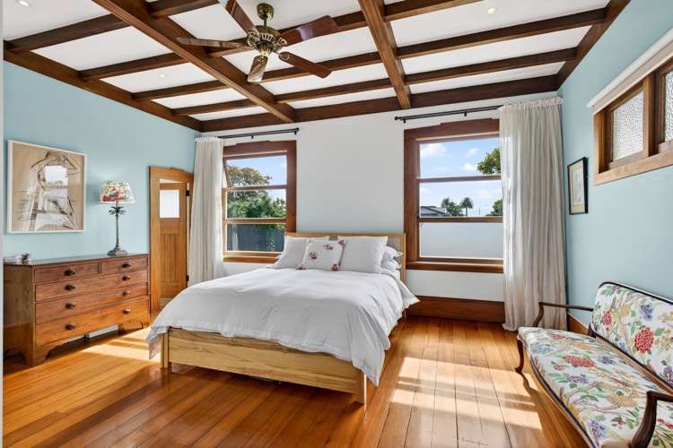 76 Vigor Brown Street Napier South_4