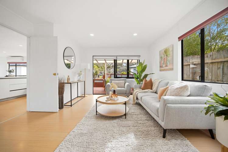 2/57 Howe Street_4