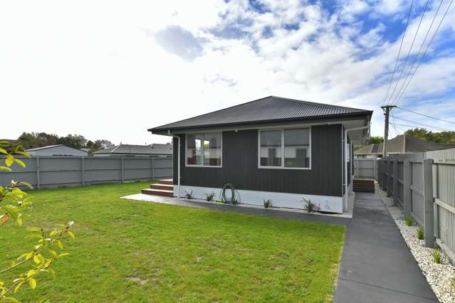 2/58 Patten Street Avonside_1