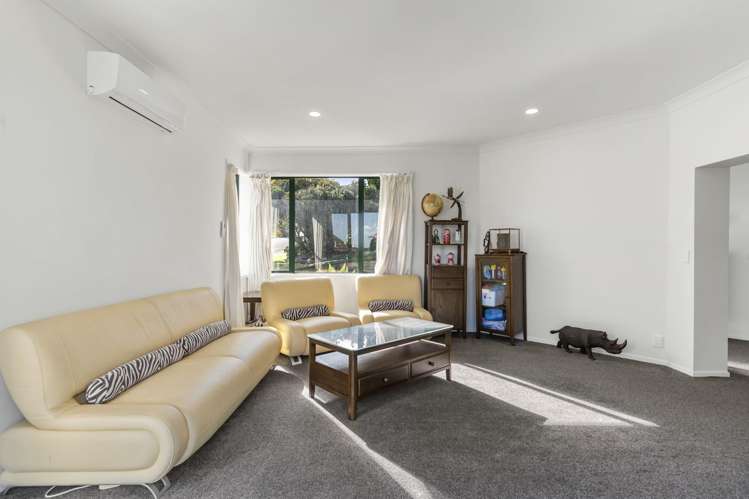 6 Sharples Place_5