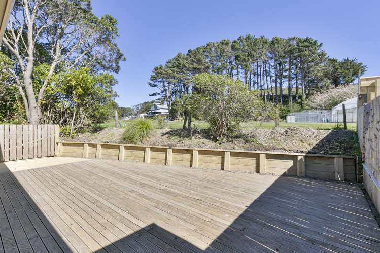 63 Haumia Street Johnsonville_12