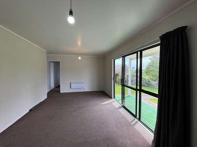 8 Mikasa Place Mangere_1