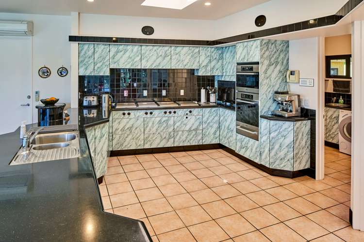 15 Countess Close Maupuia_8