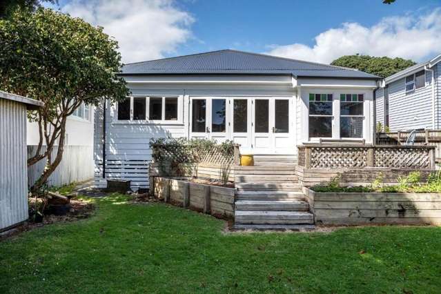 257 Courtenay Street Strandon_1