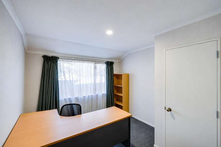5a Park Lane Greenmeadows_11