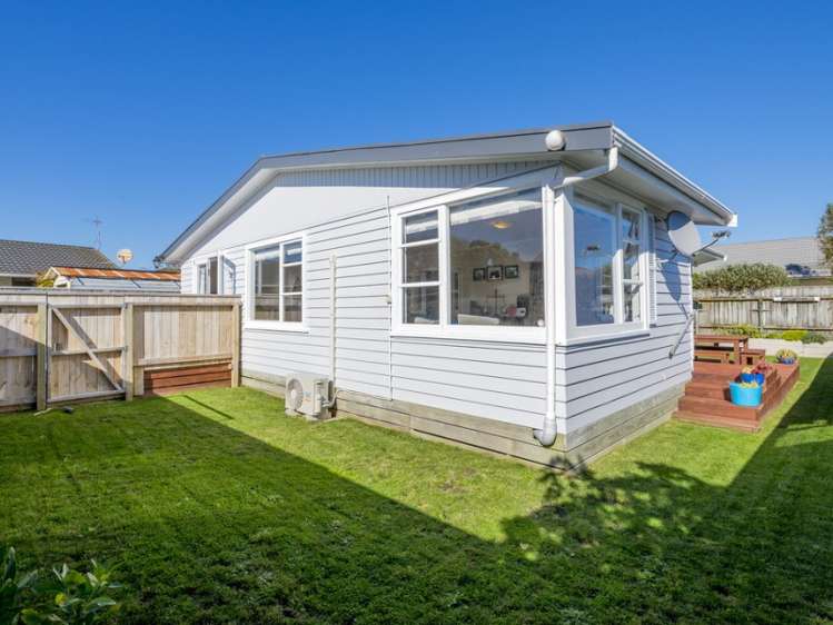 18a Mahana Road Paraparaumu Beach_18