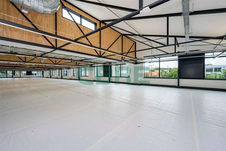 656 Great South Road_0