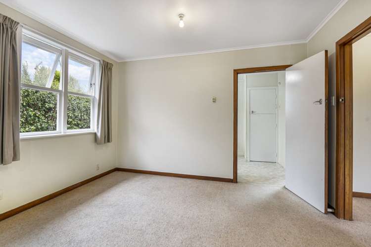 51 Tiroroa Avenue Te Atatu South_5