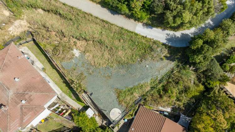 19 Emano Street Toi Toi_1