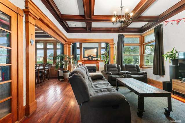 BUYERS PRICE GUIDE: Low $1m plus range