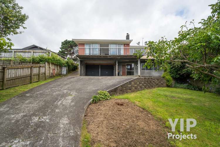 22 Tremewan Street Tawa_23