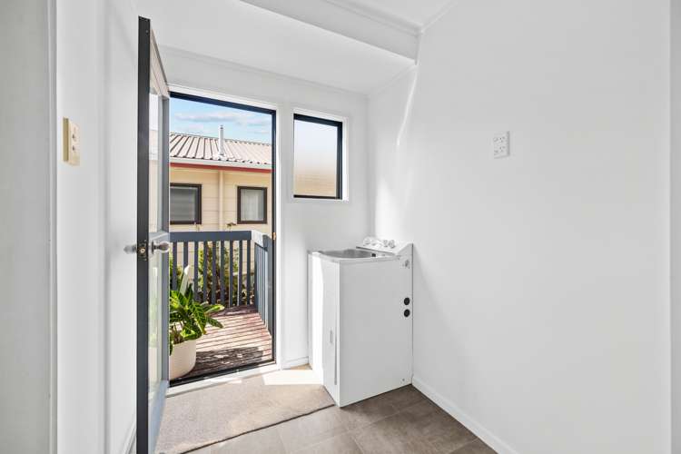 3/52 Agincourt Street Glenfield_19