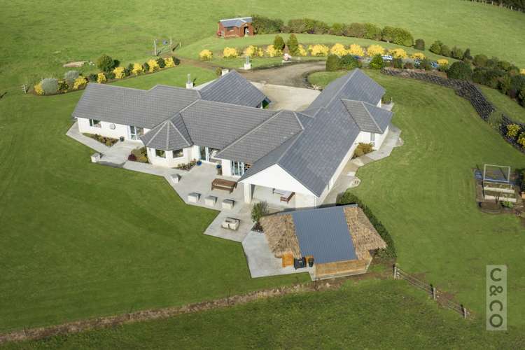 1242 State Highway 16 Waimauku_5