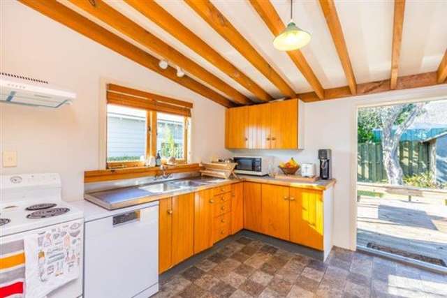 134 Hutchinson Avenue New Lynn_3