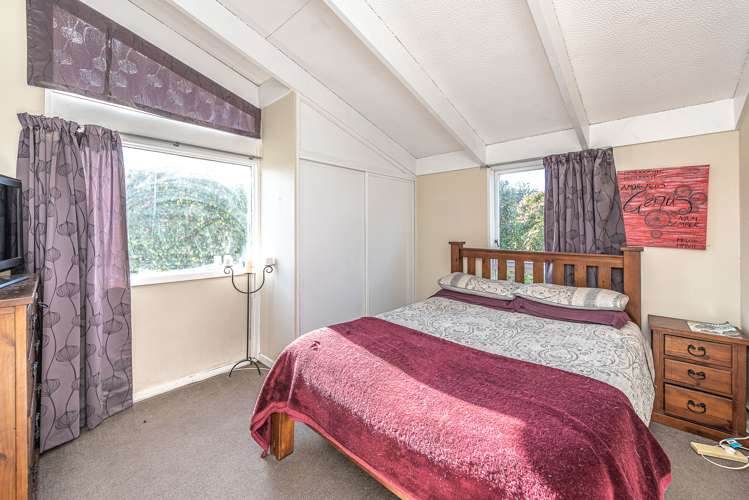 1 Banks Place Tawhero_5