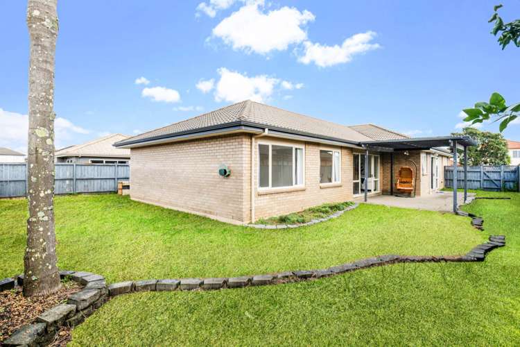 15 Stranraer Crescent Wattle Downs_15