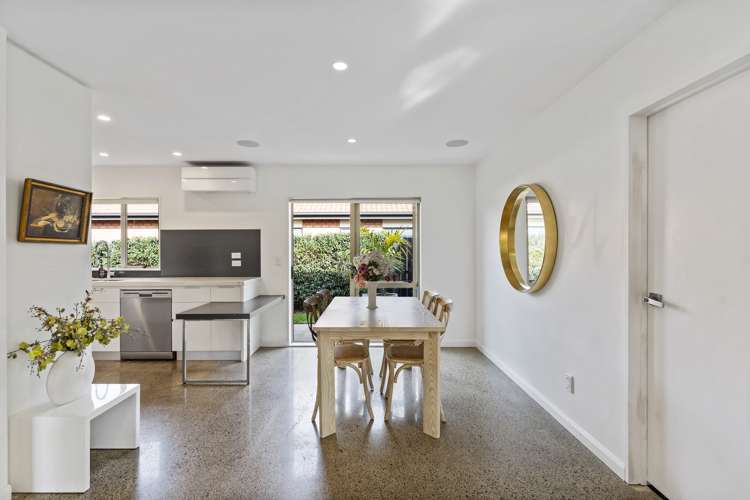 137 Mountain Road Mangere Bridge_7