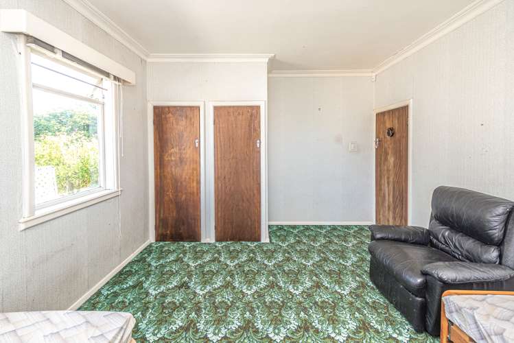 8 West Way Durie Hill_12