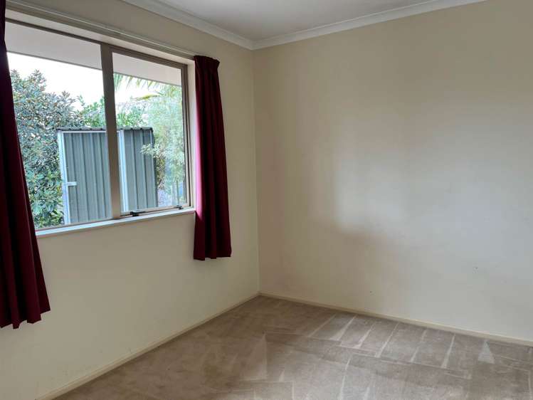 14 Rakau Views Orewa_12