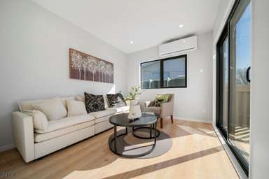 8D Clutha Crescent_3